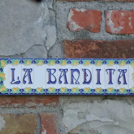Casale Labandita Апартаменты *